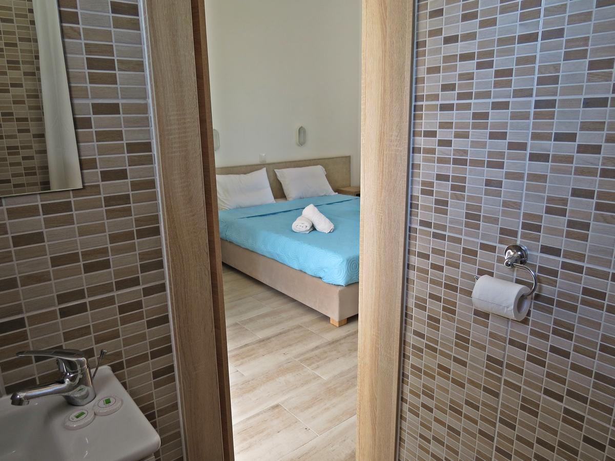 Loukas Beach Rooms Kiotari Luaran gambar